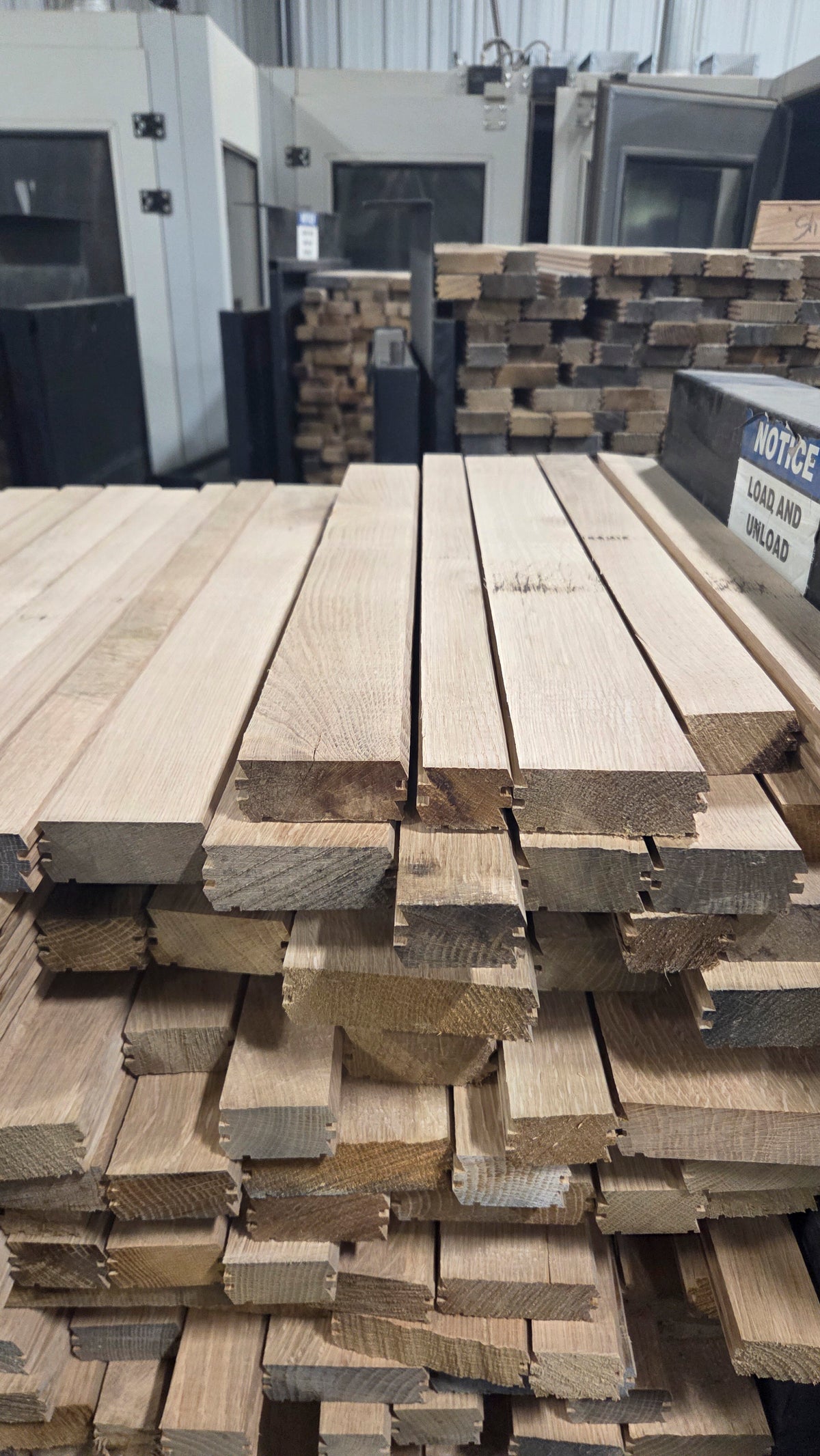 Appalachian White Oak Barrel Heading Cutoffs – 16-Inch Craft & Project Wood