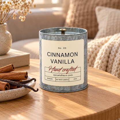 Driftless Studio / Cinnamon Vanilla Soy Candle