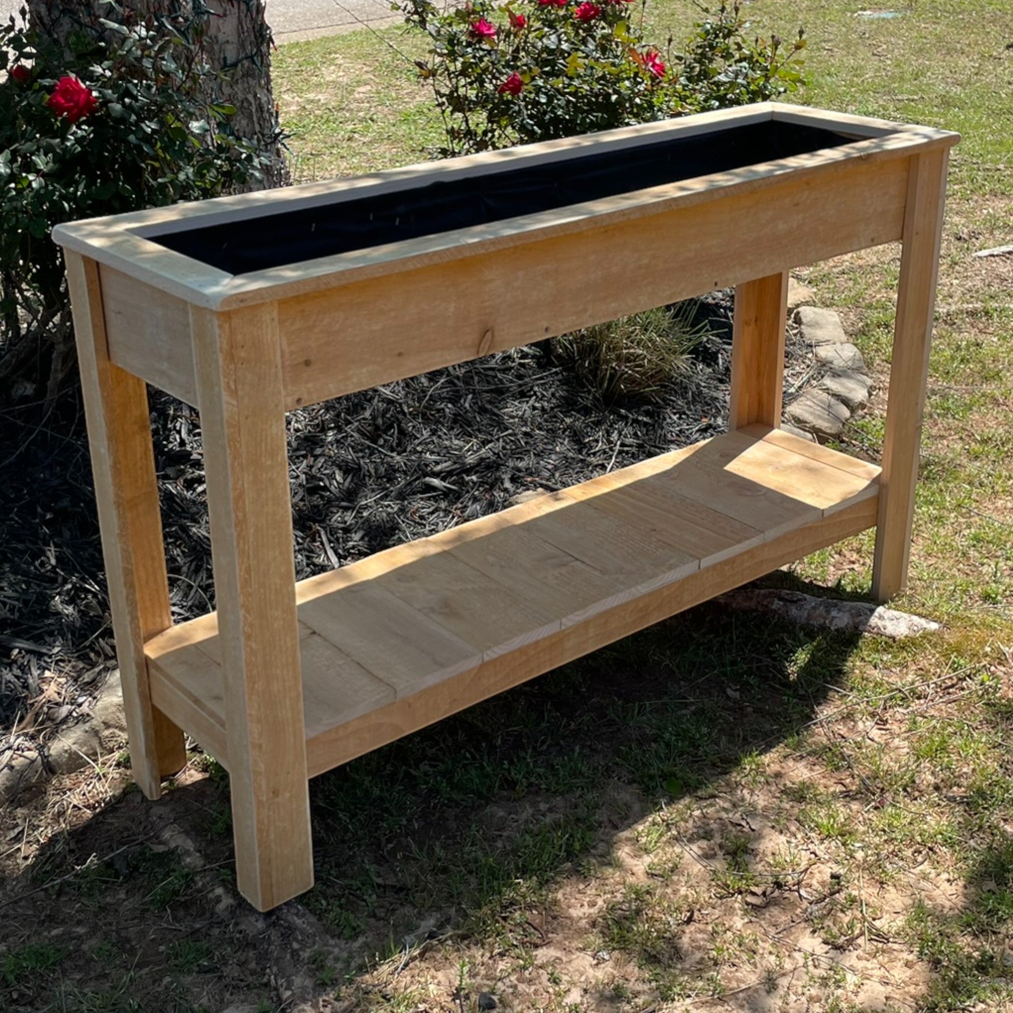 Garden Planter with Shelf