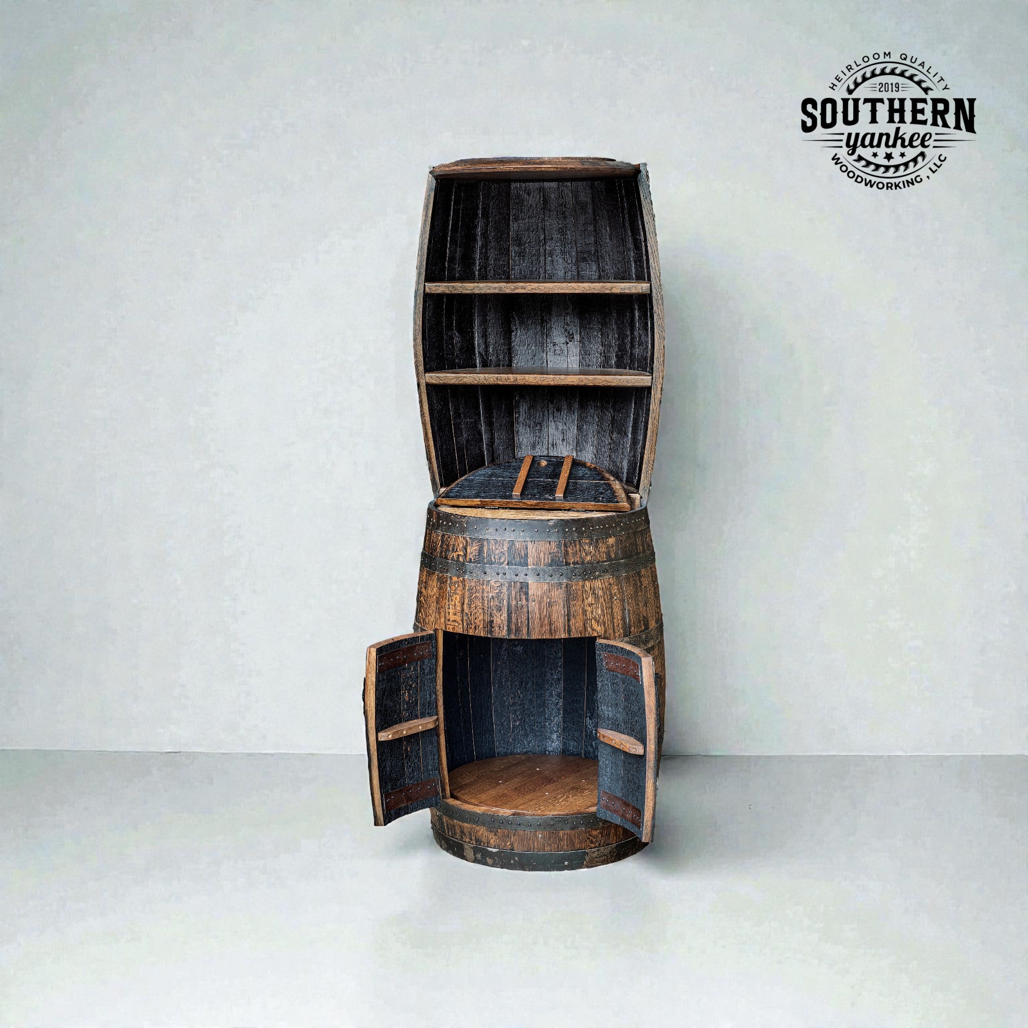 Lg Barrel -Full Barrel hutch w/ lazy suzan